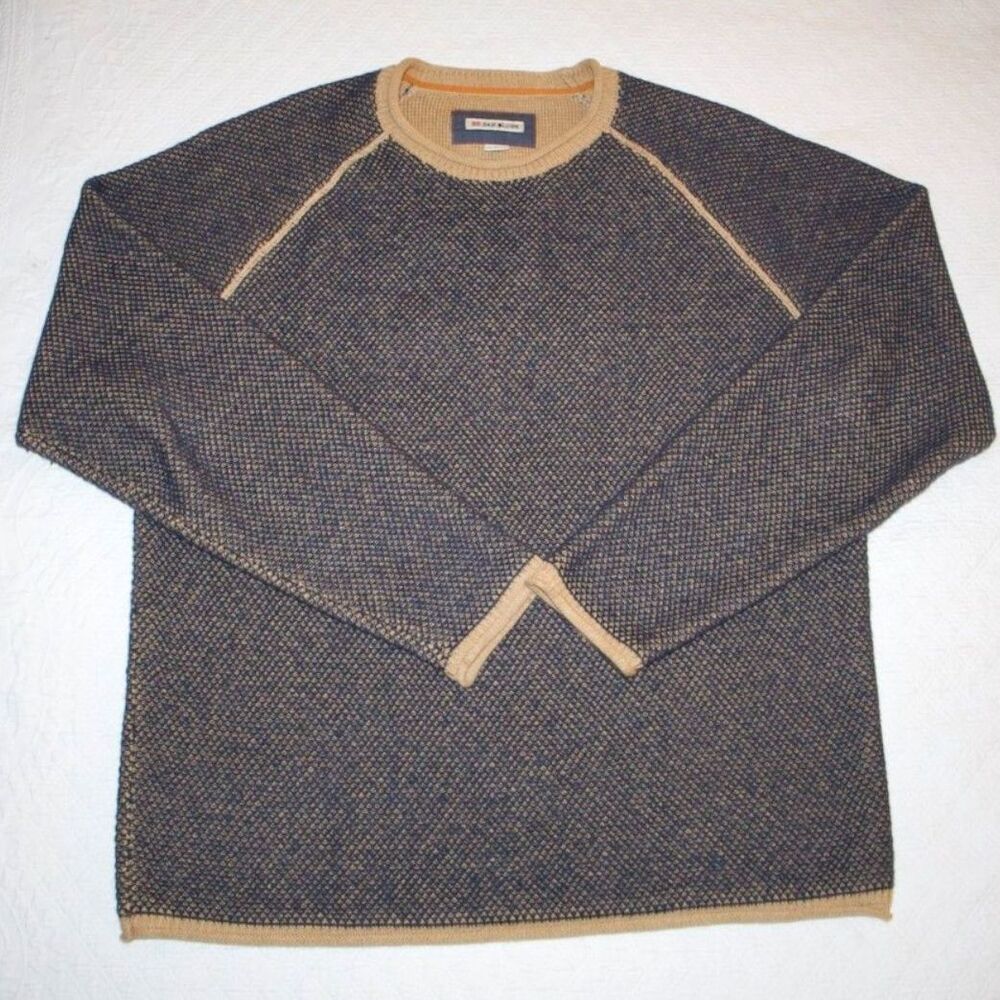 32 Bar Blues Sweater NWOT MEDIUM